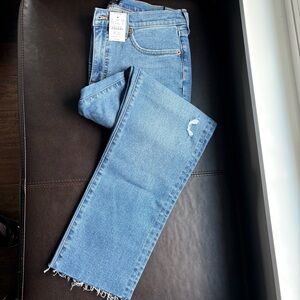 JCrew Essential straight jean in all day stretch